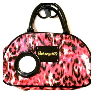 Betseyville cosmetic bag